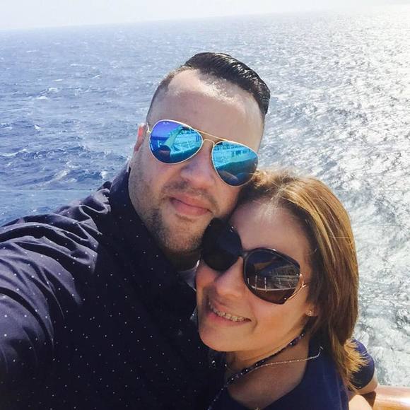 Meet your Posher, Sandra - Picture 1 of 1